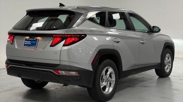 2023 Hyundai TUCSON SE