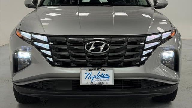 2023 Hyundai TUCSON SE