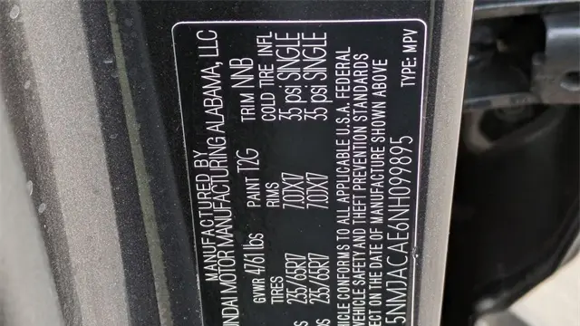 2022 Hyundai TUCSON SE