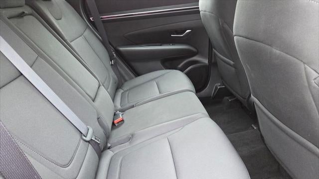 2023 Hyundai TUCSON SE