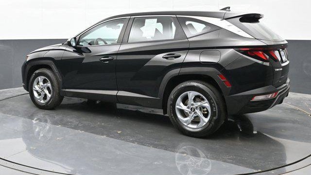 2023 Hyundai TUCSON SE
