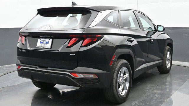 2023 Hyundai TUCSON SE