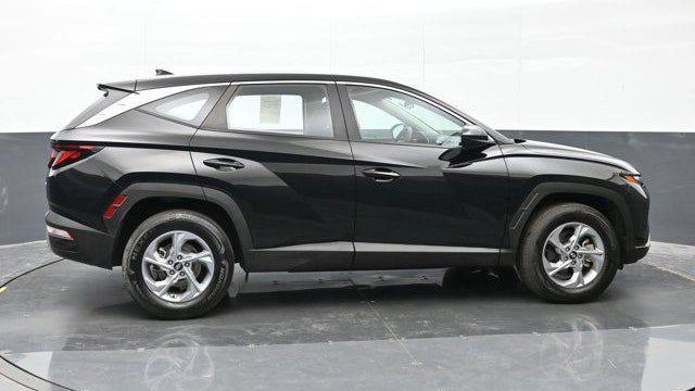 2023 Hyundai TUCSON SE