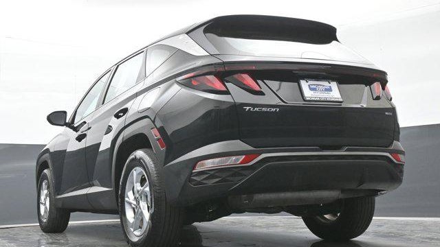 2023 Hyundai TUCSON SE
