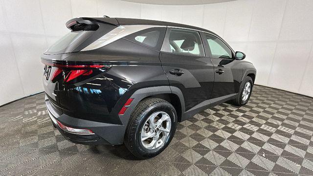 2023 Hyundai TUCSON SE