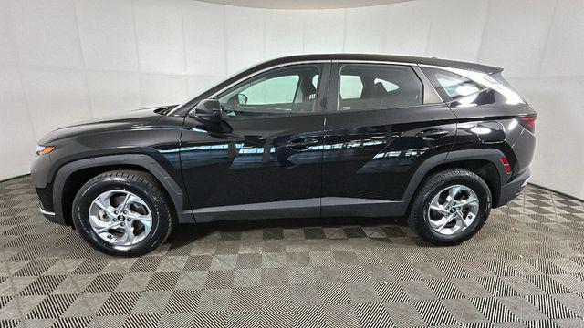 2023 Hyundai TUCSON SE