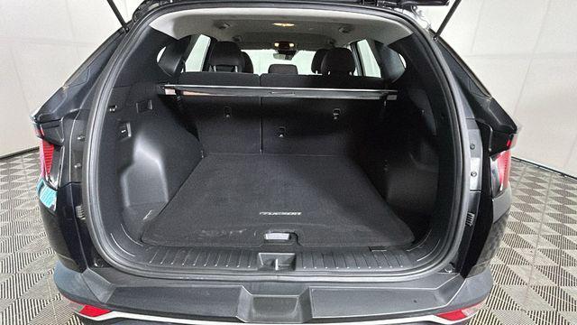 2023 Hyundai TUCSON SE