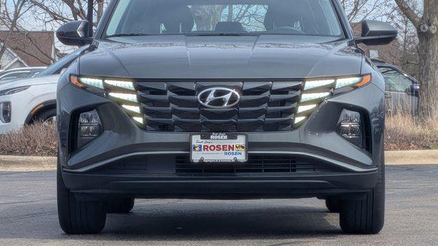 2023 Hyundai TUCSON SE