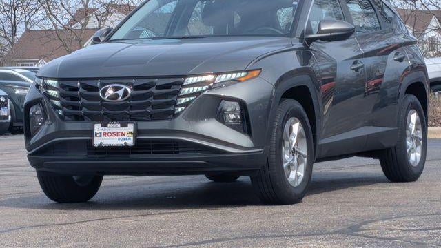 2023 Hyundai TUCSON SE