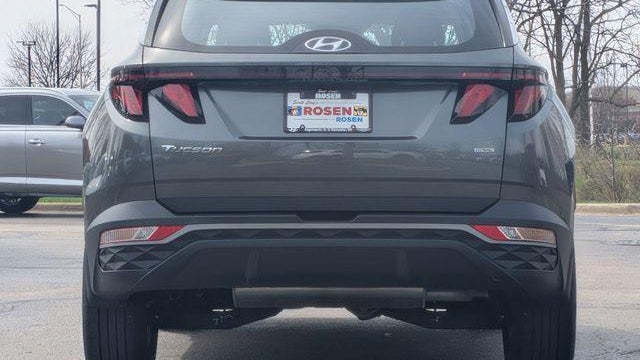 2023 Hyundai TUCSON SE