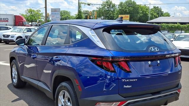 2023 Hyundai TUCSON SE