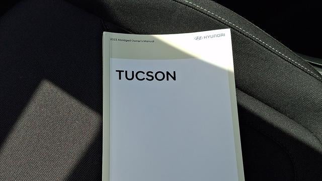 2023 Hyundai TUCSON SE