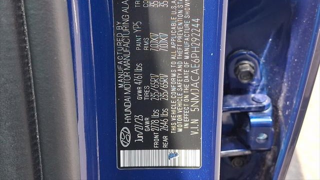 2023 Hyundai TUCSON SE
