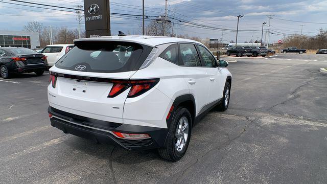 2023 Hyundai TUCSON SE