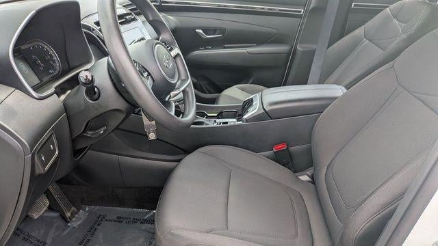 2023 Hyundai TUCSON SE