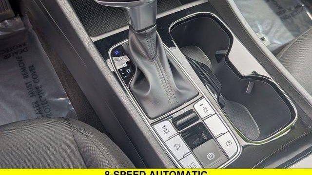 2023 Hyundai TUCSON SE