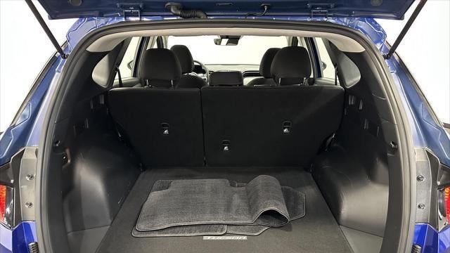 2023 Hyundai TUCSON SE