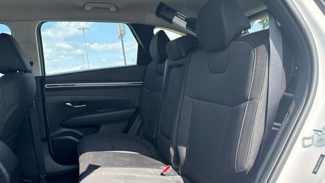 2023 Hyundai TUCSON SE
