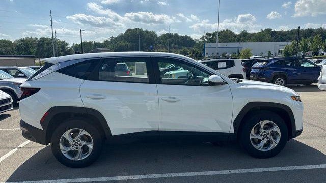 2023 Hyundai TUCSON SE
