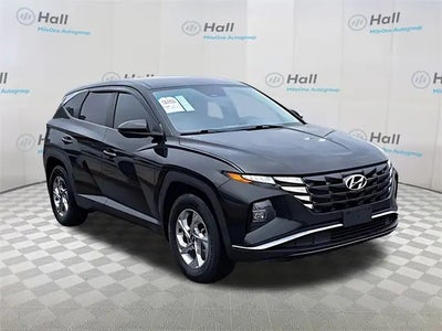 Photo of a 2022 Hyundai Tucson AWD SE 4DR SUV (midyear Release) for sale