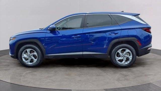 2023 Hyundai TUCSON SE