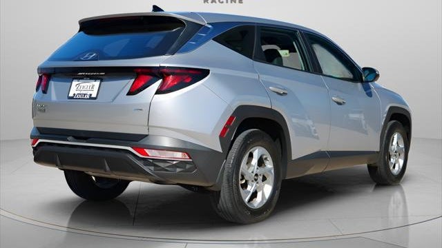 2023 Hyundai TUCSON SE