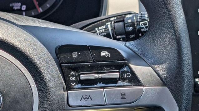 2023 Hyundai TUCSON SE