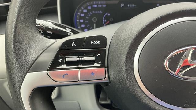 2023 Hyundai TUCSON SE