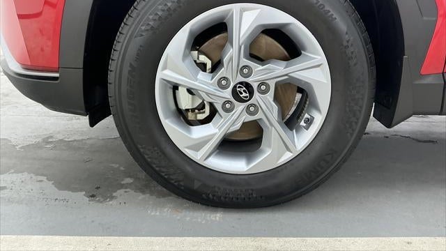 2023 Hyundai TUCSON SE