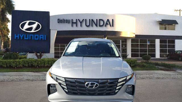 2023 Hyundai TUCSON SE