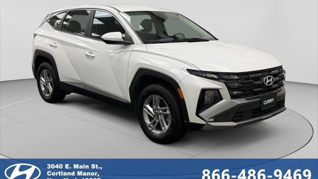 2025 Hyundai TUCSON SE