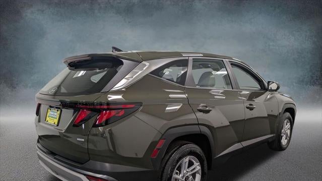 2025 Hyundai TUCSON SE