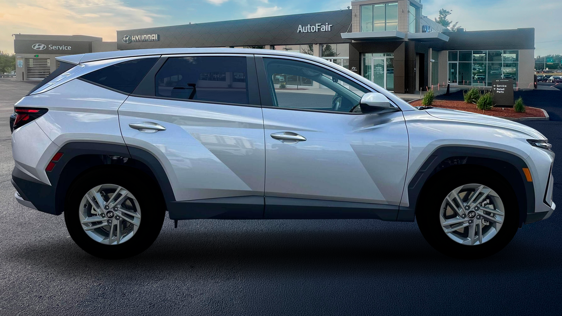 2026 Hyundai TUCSON SE