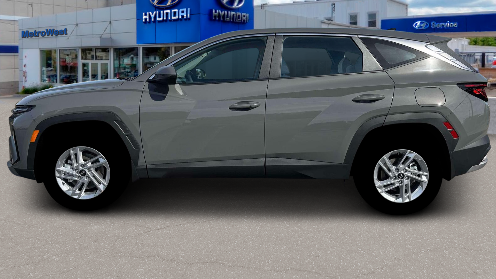 2026 Hyundai TUCSON SE