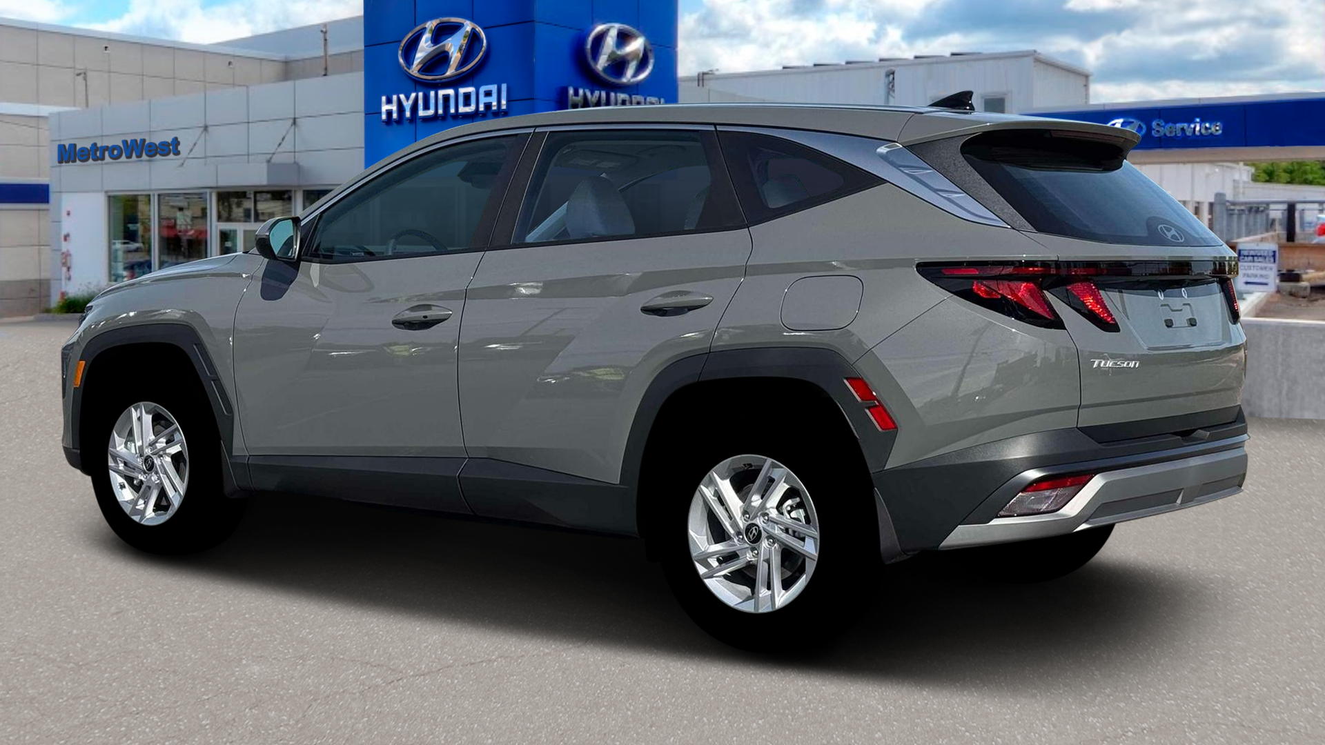 2026 Hyundai TUCSON SE