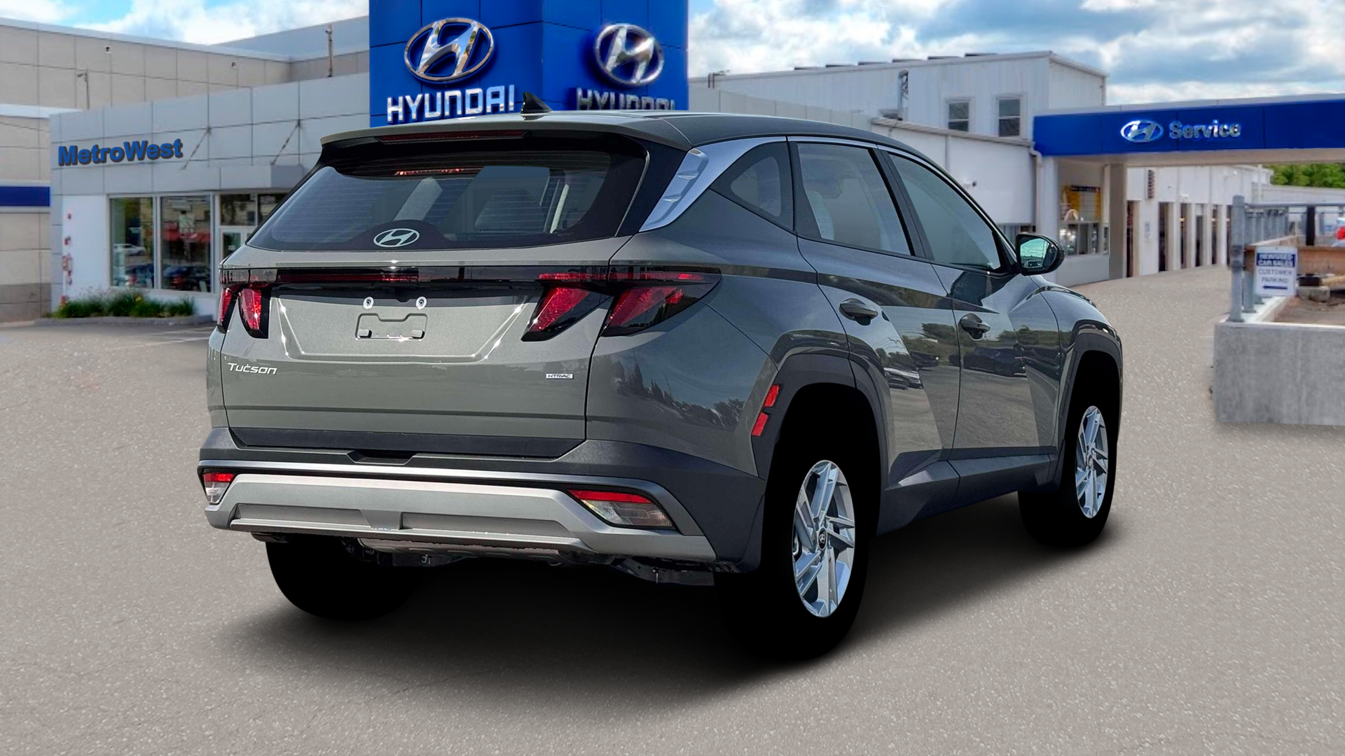 2026 Hyundai TUCSON SE