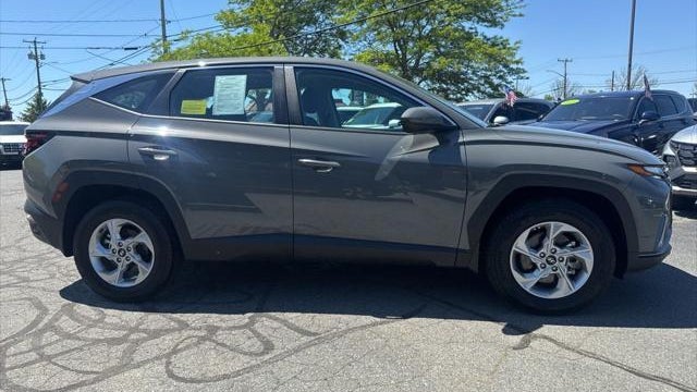 2024 Hyundai TUCSON SE