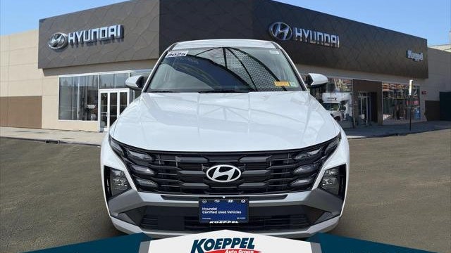 2025 Hyundai TUCSON SE