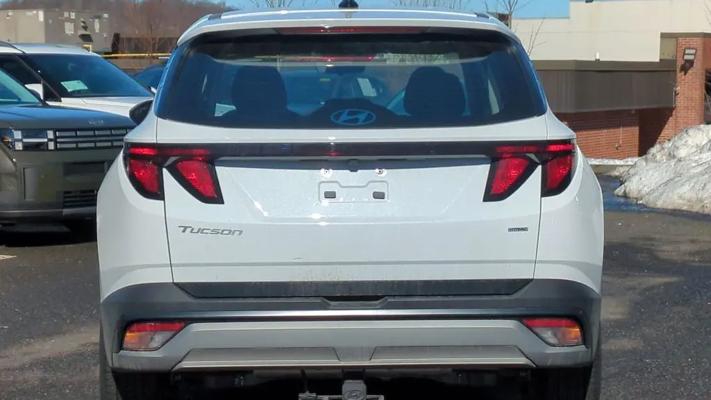 2025 Hyundai TUCSON SE