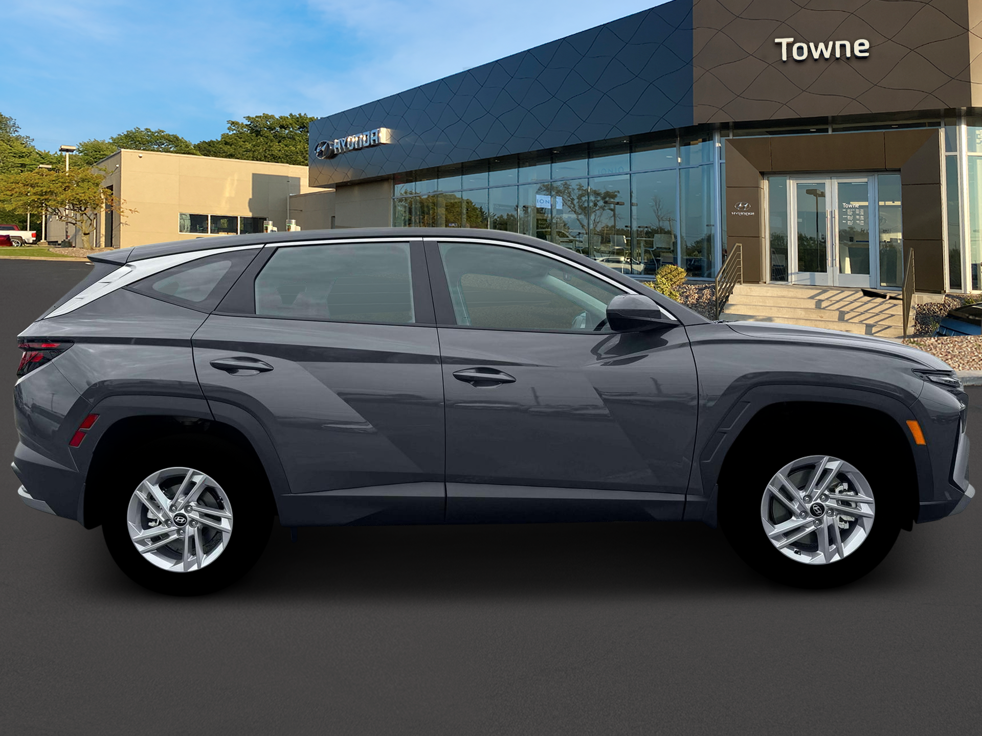 2026 Hyundai Tucson - $28,004