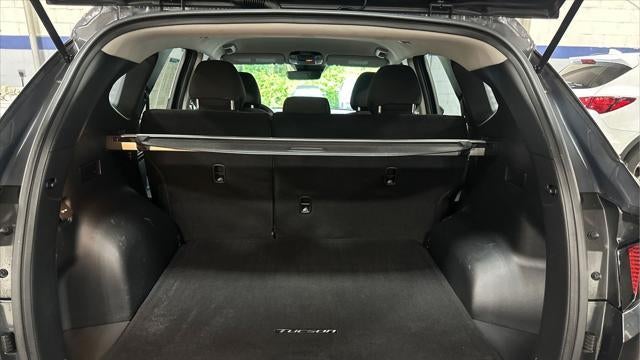 2024 Hyundai TUCSON SE