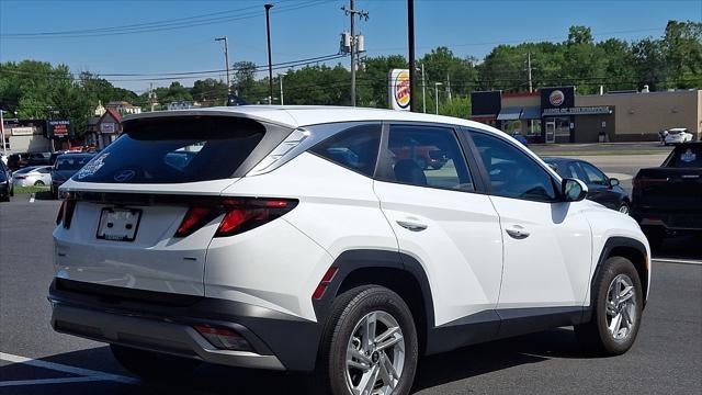 2025 Hyundai TUCSON SE