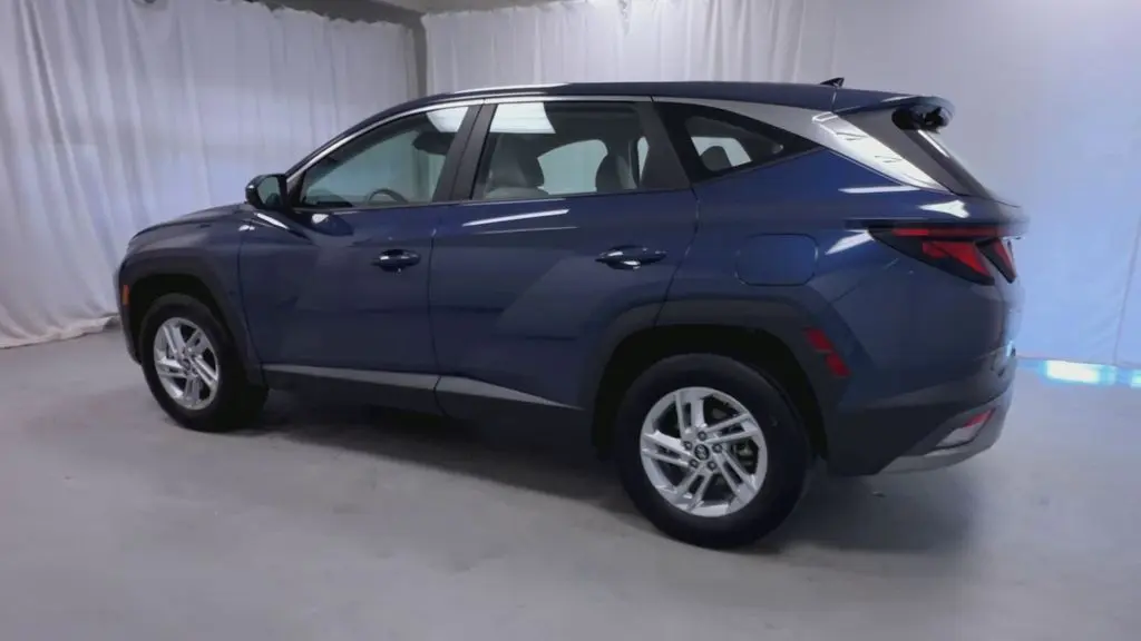 2025 Hyundai TUCSON SE
