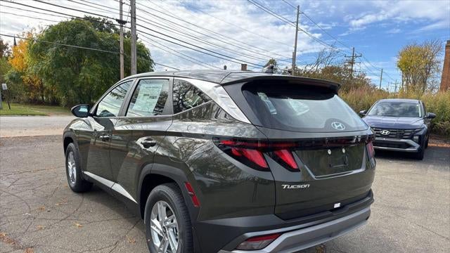 2026 Hyundai TUCSON SE