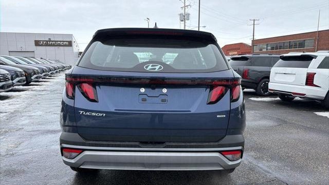 2026 Hyundai TUCSON SE