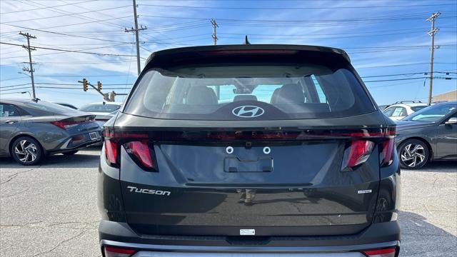 2026 Hyundai TUCSON SE