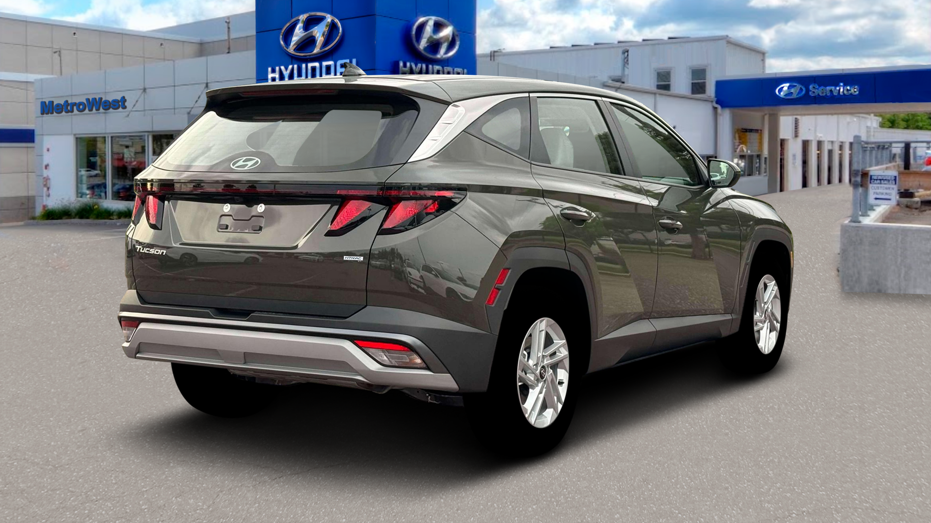 2026 Hyundai TUCSON SE