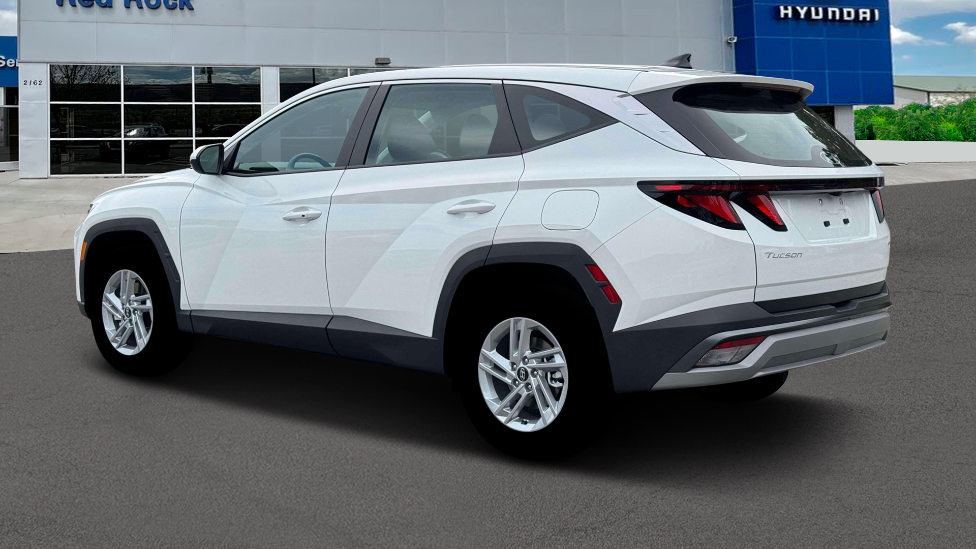 2026 Hyundai TUCSON SE