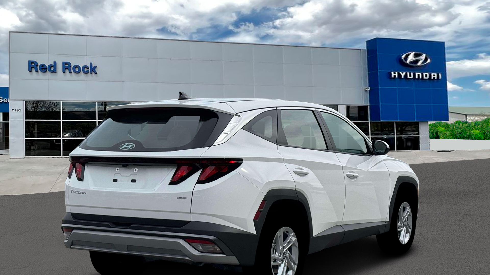 2026 Hyundai TUCSON SE