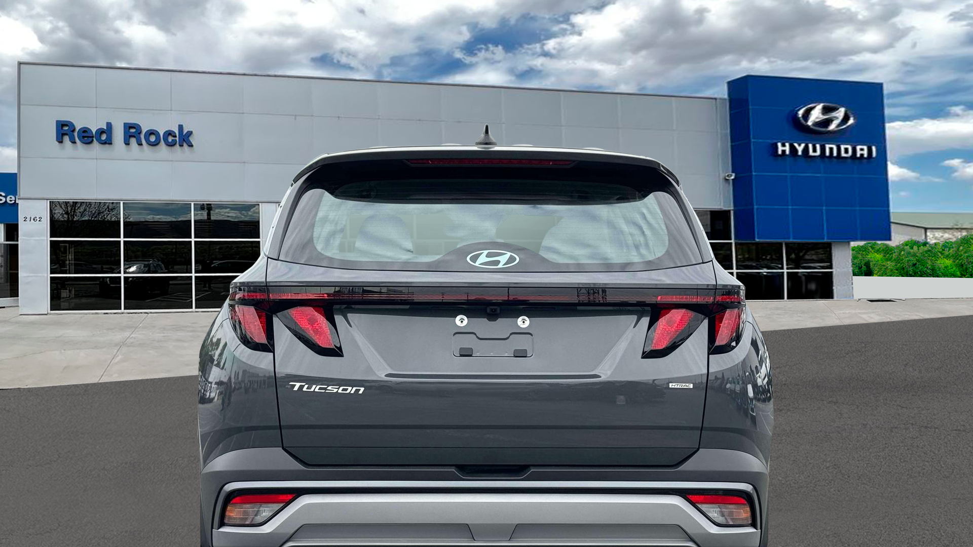 2026 Hyundai TUCSON SE